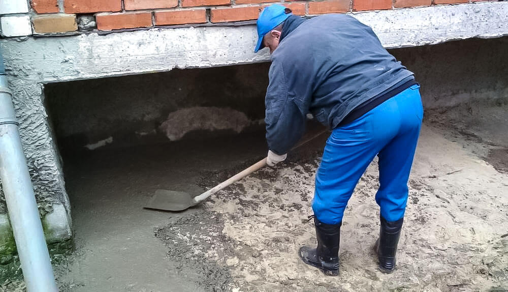 Как отремонтировать отмостку вокруг дома без демонтажа старой